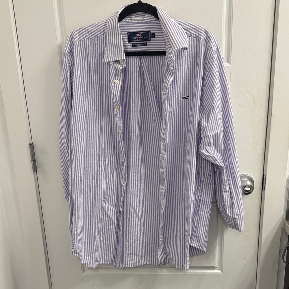 Vineyard Vines Men's White and Purple Striped Button Down Shirt Size XL